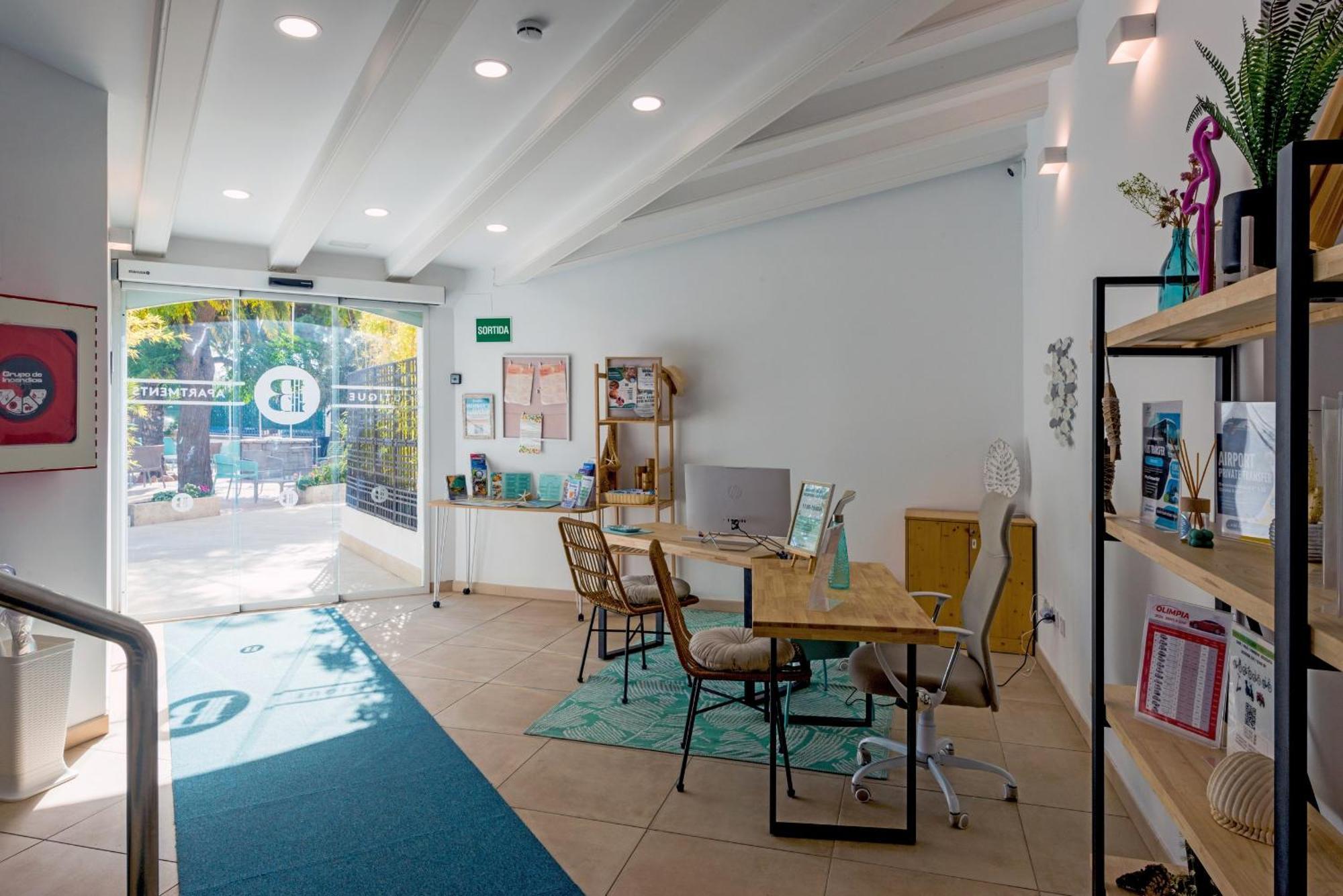 Bamblue Boutique Apartments Пинеда де Мар Екстериор снимка
