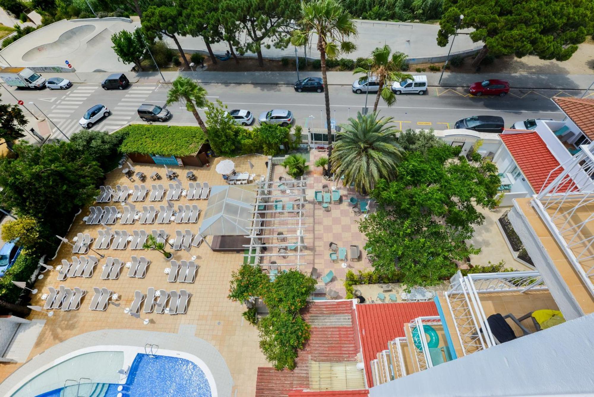 Bamblue Boutique Apartments Пинеда де Мар Екстериор снимка