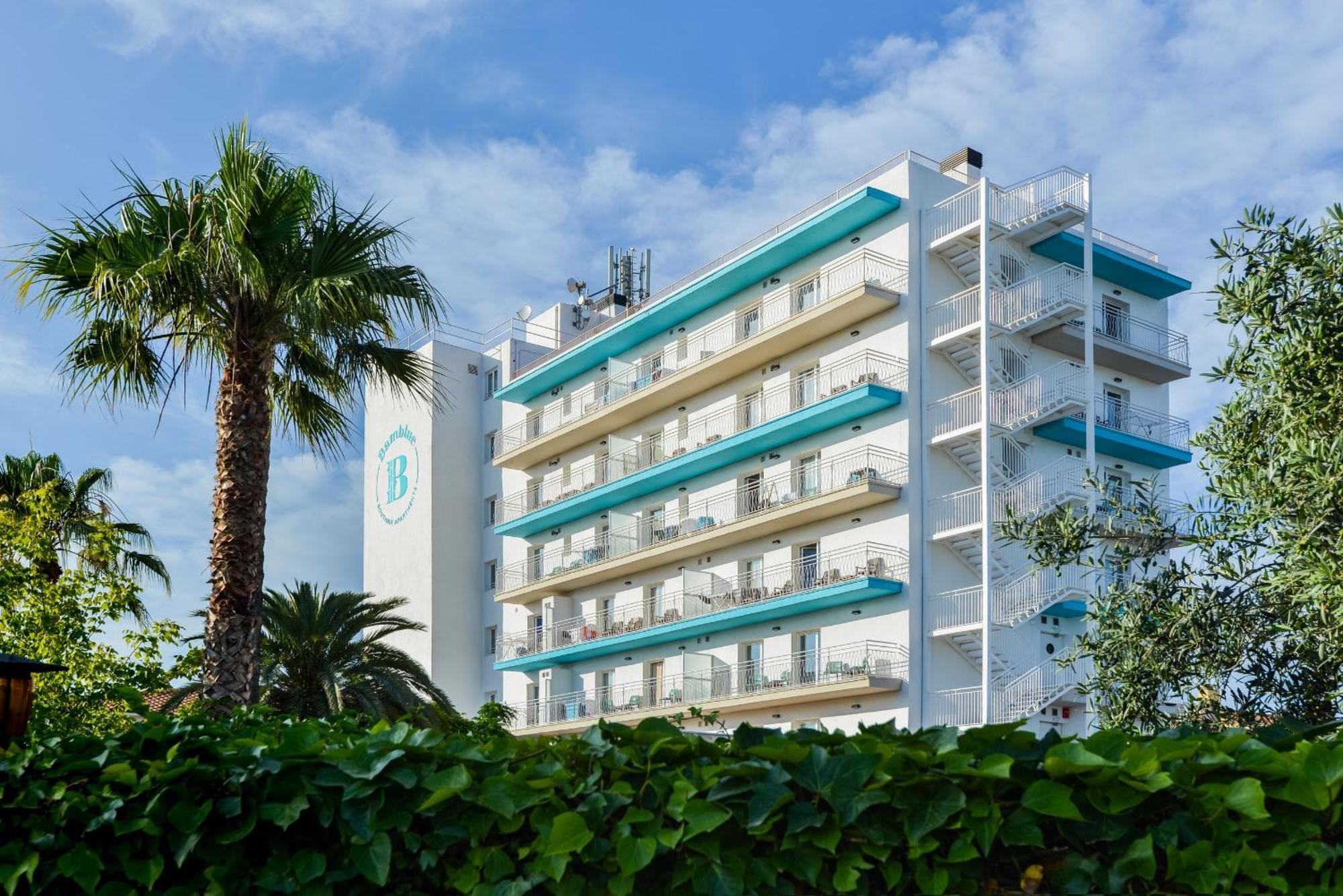 Bamblue Boutique Apartments Пинеда де Мар Екстериор снимка