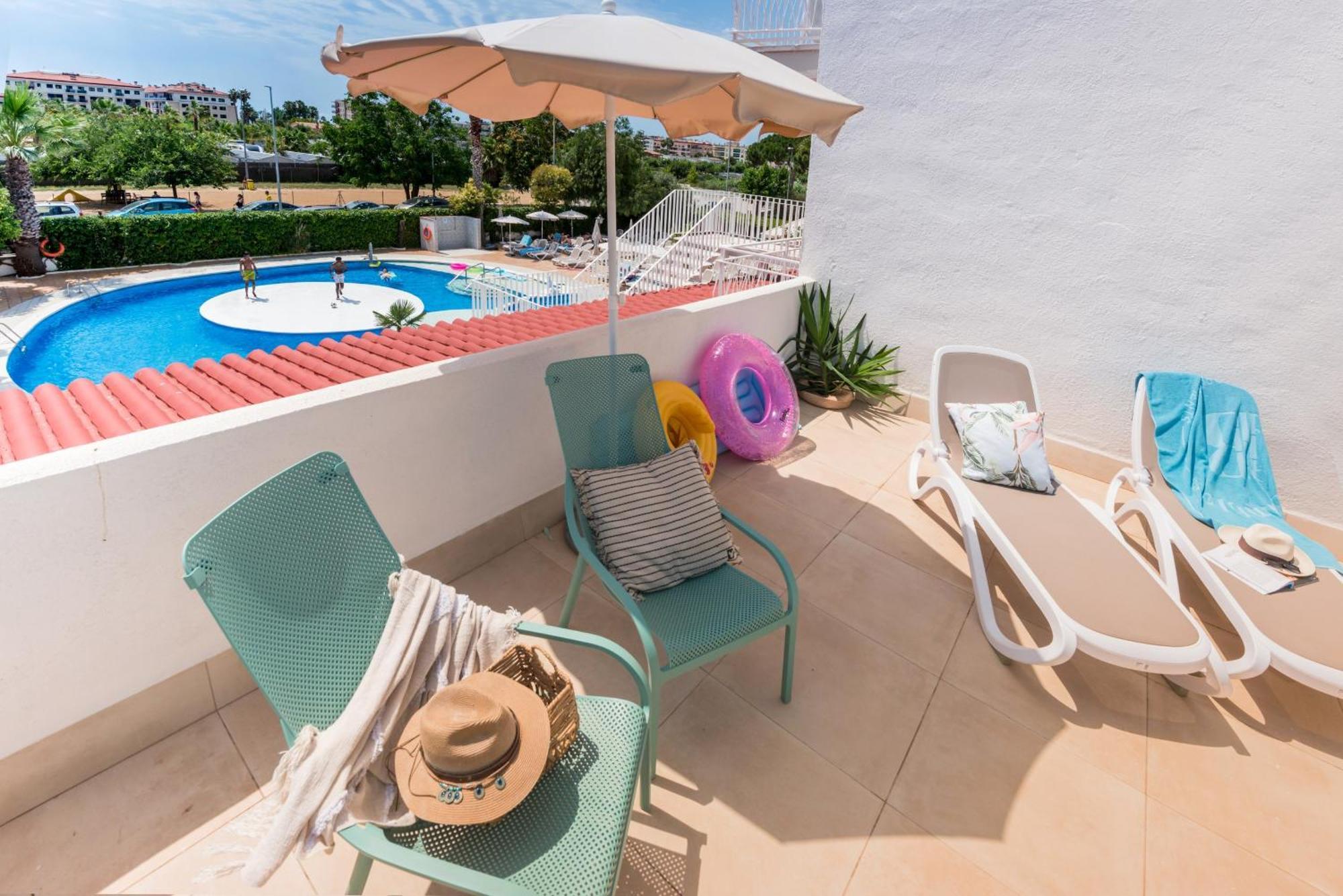 Bamblue Boutique Apartments Пинеда де Мар Екстериор снимка