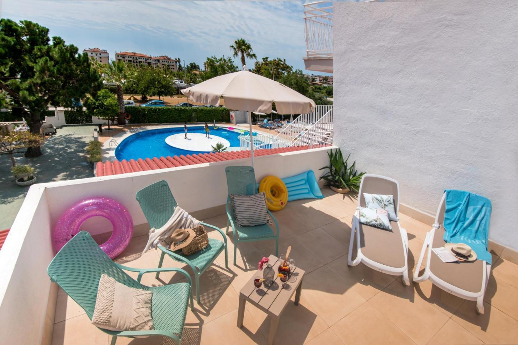 Bamblue Boutique Apartments Пинеда де Мар Екстериор снимка