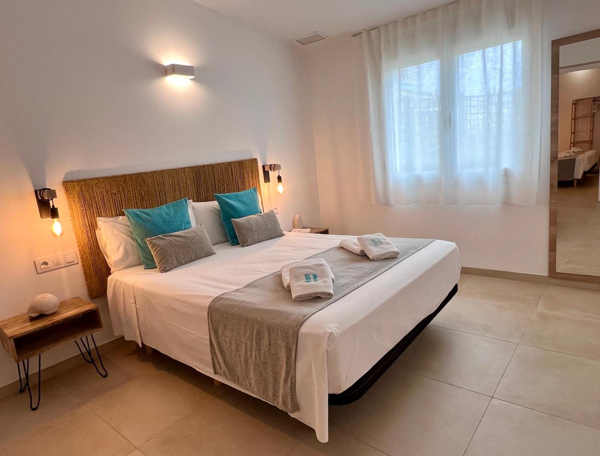 Bamblue Boutique Apartments Пинеда де Мар Екстериор снимка